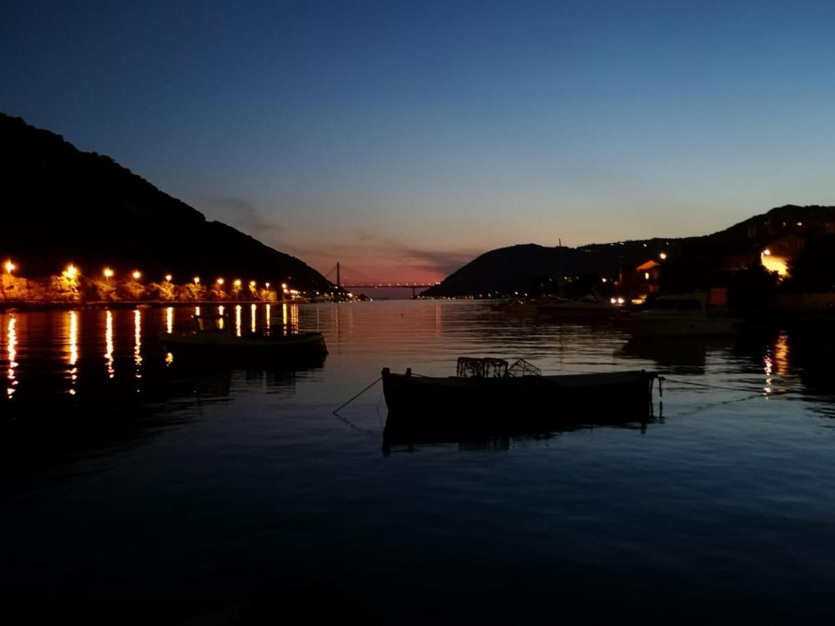 Guest House Riverside Mokošica Eksteriør billede